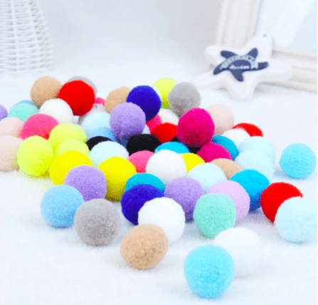 DONE Assorted Colour Soft Plush Cat Balls - Your Little Pet Store